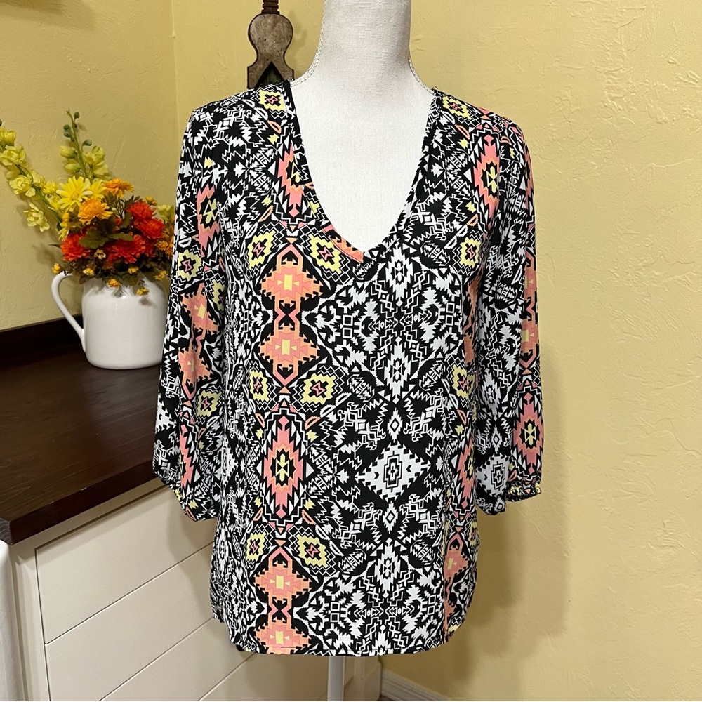 Hotkiss style Aztec design top